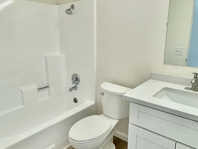 3515-3563 Roosevelt St - Su Casa Apartments — Photo 18