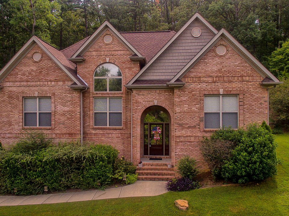 1st image of 550 Brooke Way