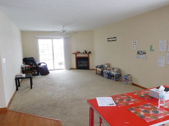 3rd image of 5152 Diane Ct