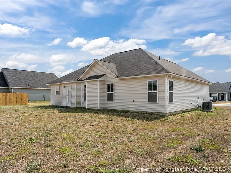 157 Presley St — Photo 38