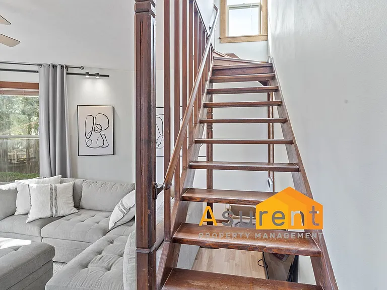 350 Phelps St — Photo 14