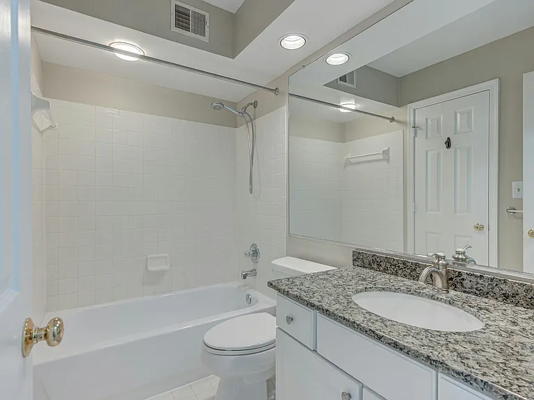 1st floor bathroom (from BR)