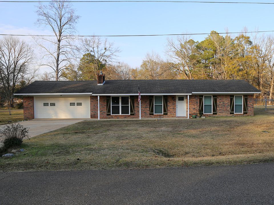 1st image of 67 Lone Oak Cir
