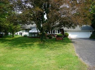 8455 Mountain Rd, Gasport, NY 14067