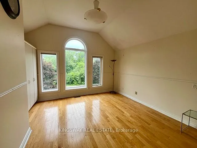 4040 Lookout Ct — Photo 11