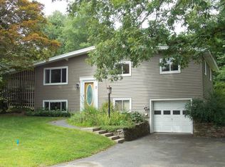 17 Moulton Rd, Southborough, MA 01772