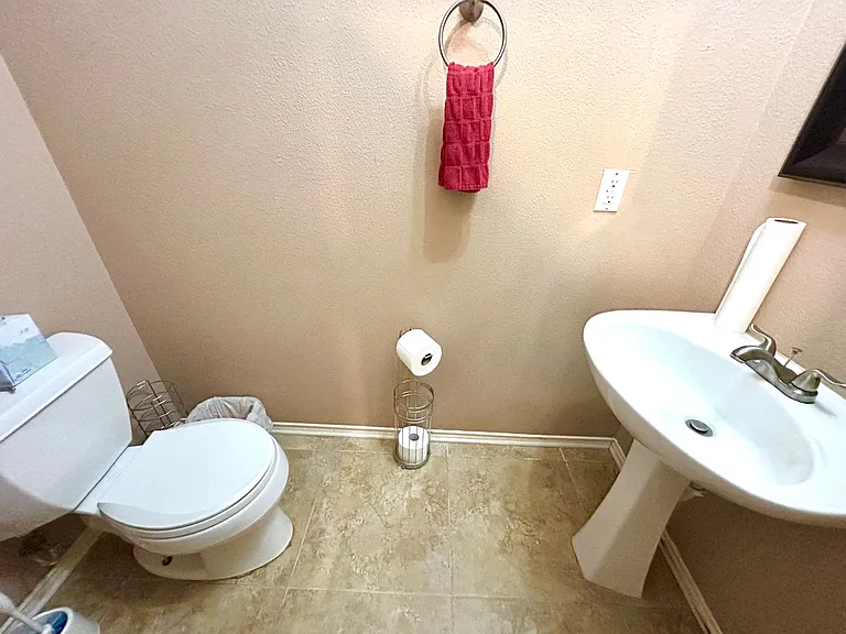 8807 Brae Ridge Dr — Photo 10
