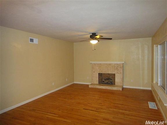 2nd image of 2516 W Alpine Ave