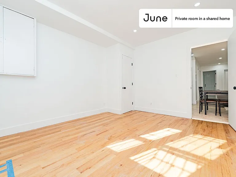 329 Pulaski St #C — Photo 3