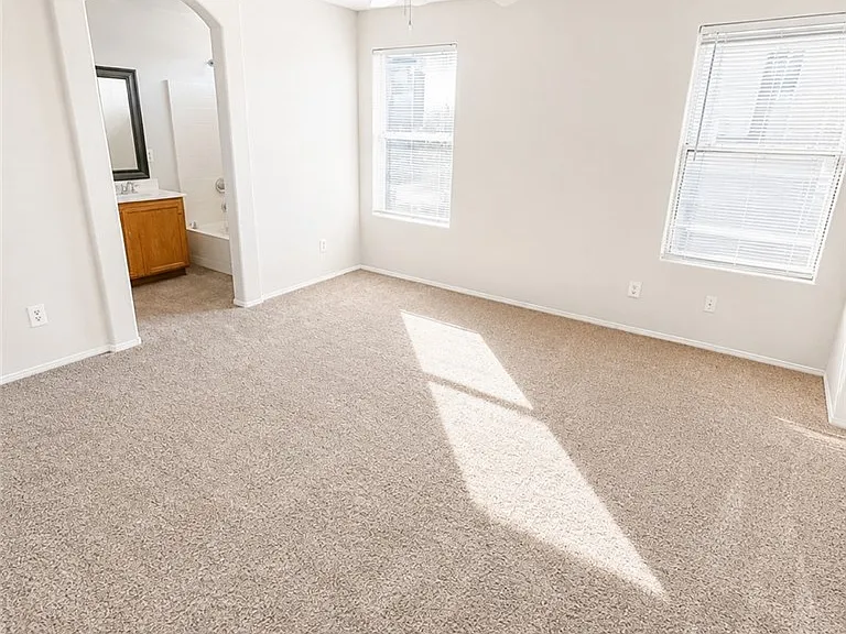 6247 Barton Manor St — Photo 5