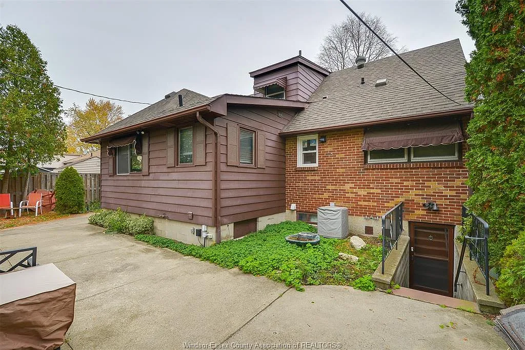 Building Photo - 3205 Morris Dr #LOWER
