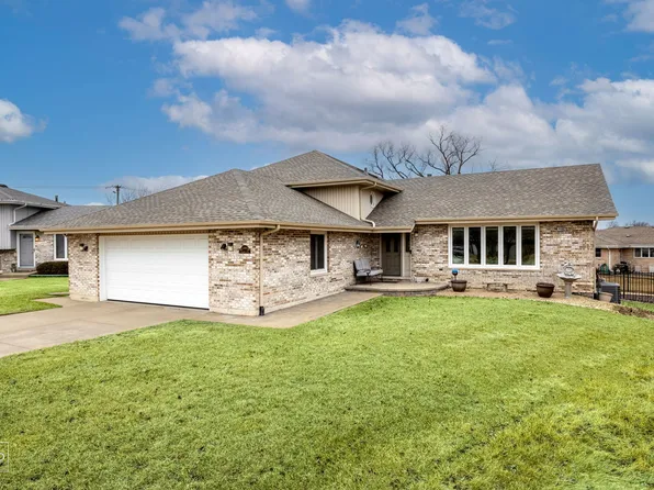 14802 Jean Ct, Oak Forest, IL 60452