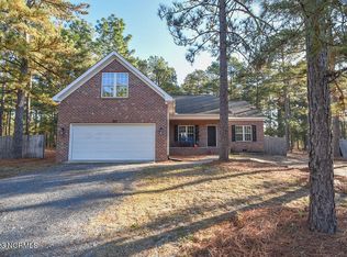 120 Willow Creek Ln, Pinebluff, NC 28373