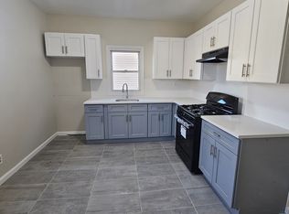 68 Fabyan Pl #2, Newark, NJ 07108