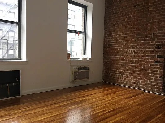 Rented by Ethan Blinder, LREB | media 17