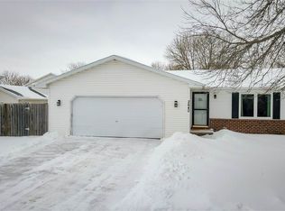 2640 Hamilton St, Oshkosh, WI 54901