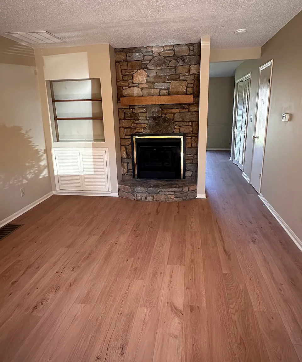 2 bed, 1.5 bath, $1,675 — Photo 3
