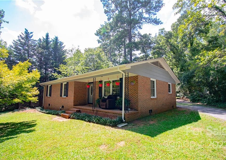 648 Blacksnake Rd, Stanley, NC 28164 MLS 3901393 Zillow