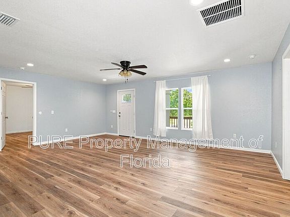 5th image of 11330 NE 66th Ln