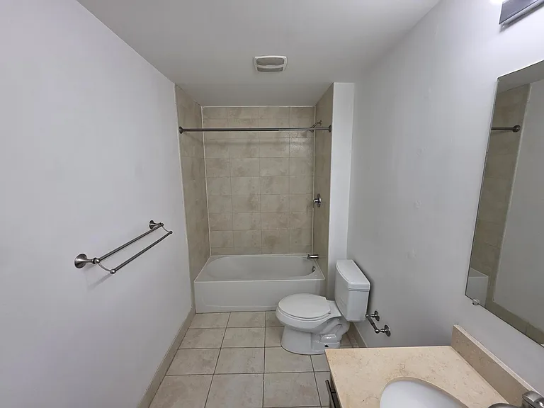 1900 N Bayshore Dr #1709 — Photo 38