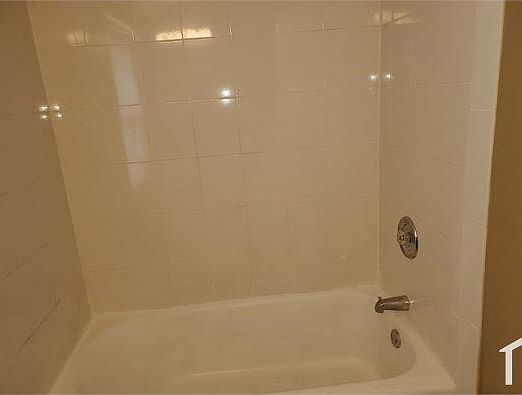 4th image of 9923 S Paxton Ave