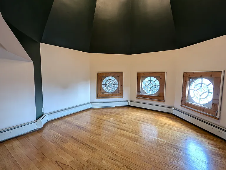 541 University Ave #5 — Photo 13