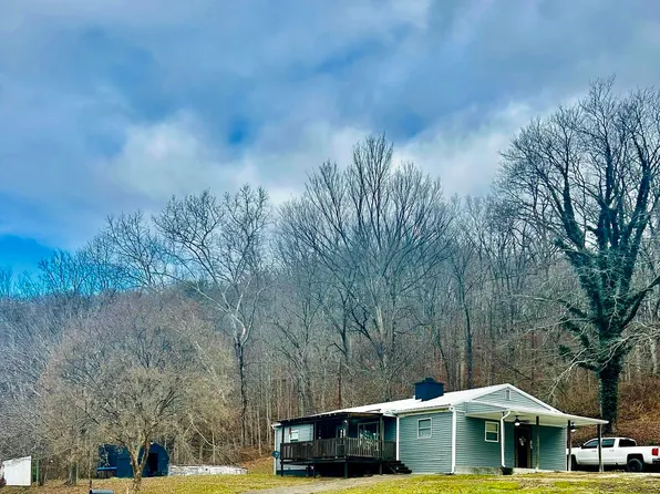 6452 Route 207, Greenup, KY 41144