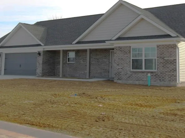 2689 W Susan Dr, Princeton, IN 47670