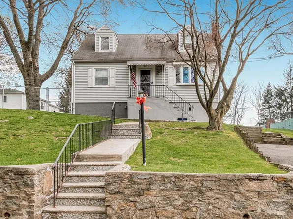 32 Gavin Street, Yonkers, NY 10701