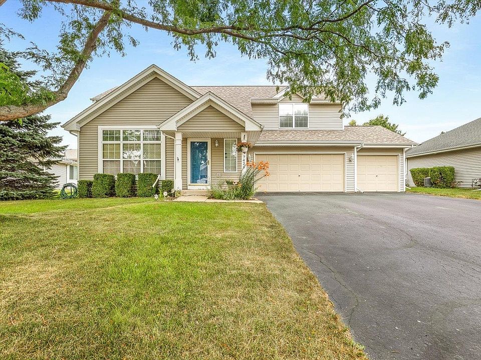 1st image of 7426 Ashton Villa