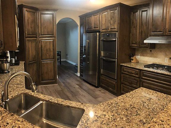 4th image of 9050 Terry Estates Dr