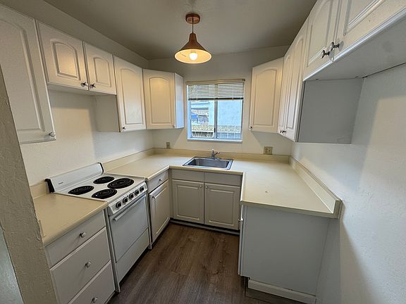 2nd image of 228 State St Unit 230