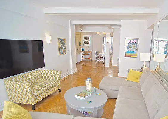 Sold by Owner | media 3