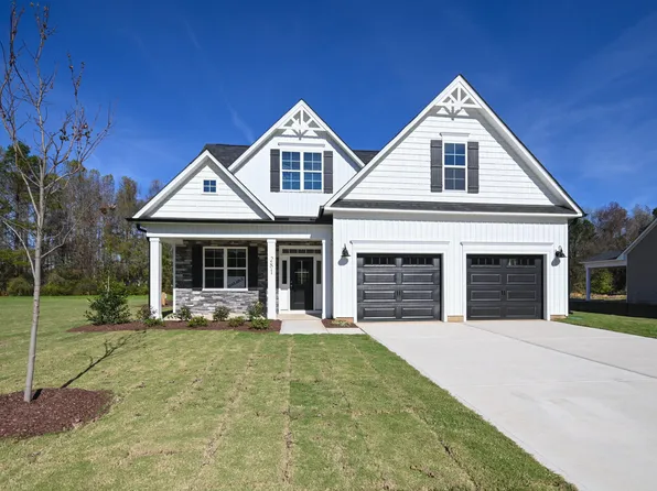 281 Abingdon Farms Dr, Selma, NC 27576
