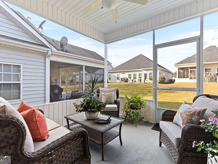 161 Fairway Oaks Dr — Photo 29