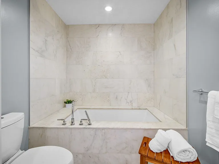 1705 Ocean Ave #210 — Photo 21