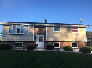 1538 Church Rd, Pen Argyl, PA 18072