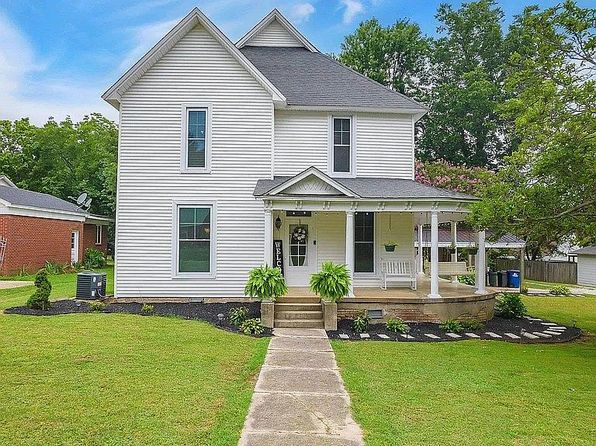 206 W Main St
