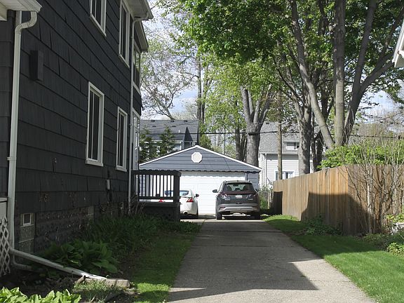 2nd image of 316 Hillcrest Ave #A