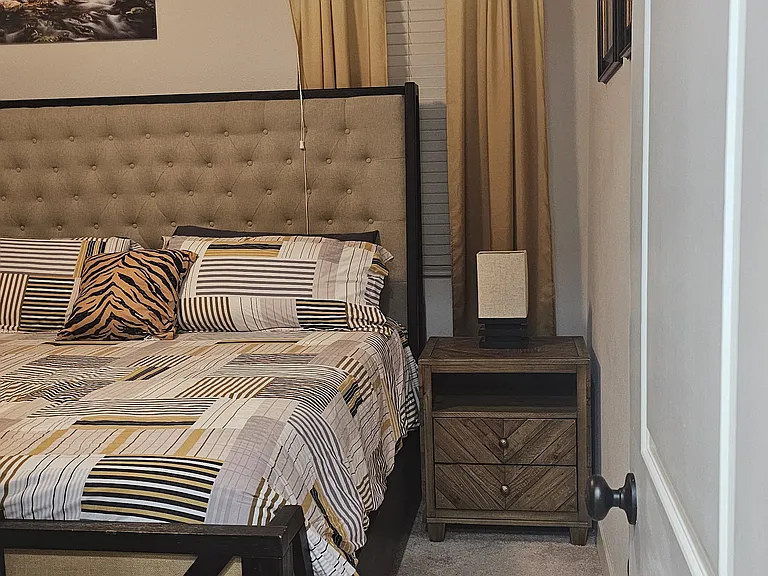 244 Lake Smart Cir — Photo 3