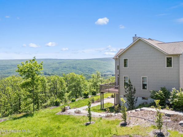 56 Woodland Ridge Rd