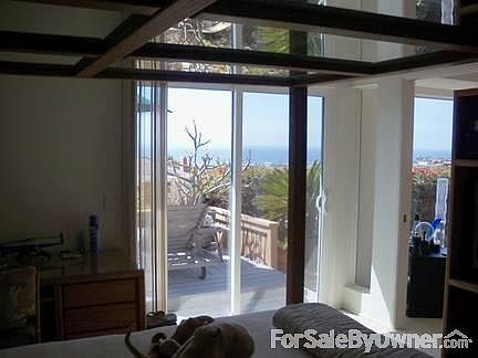 Master Bed. Slider With View