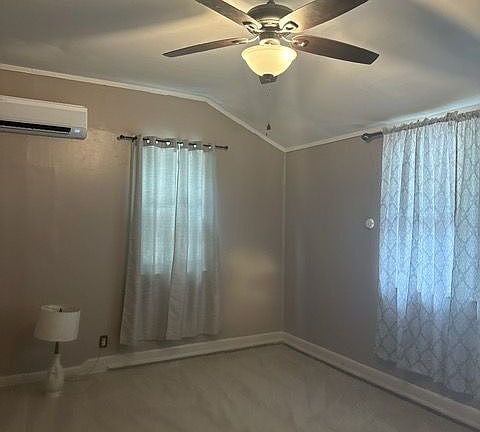 5th image of 1384 Briar Bay Rd