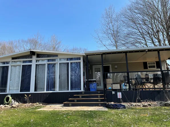 490 Empire Rd #Mlv087, Pt Colborne, ON L0S 1R0