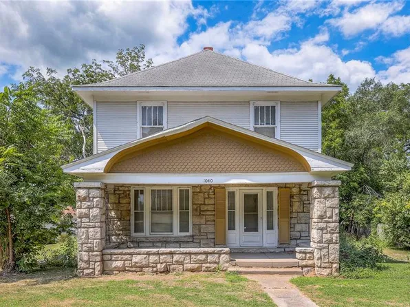 1040 S 55th St, Kansas City, KS 66106