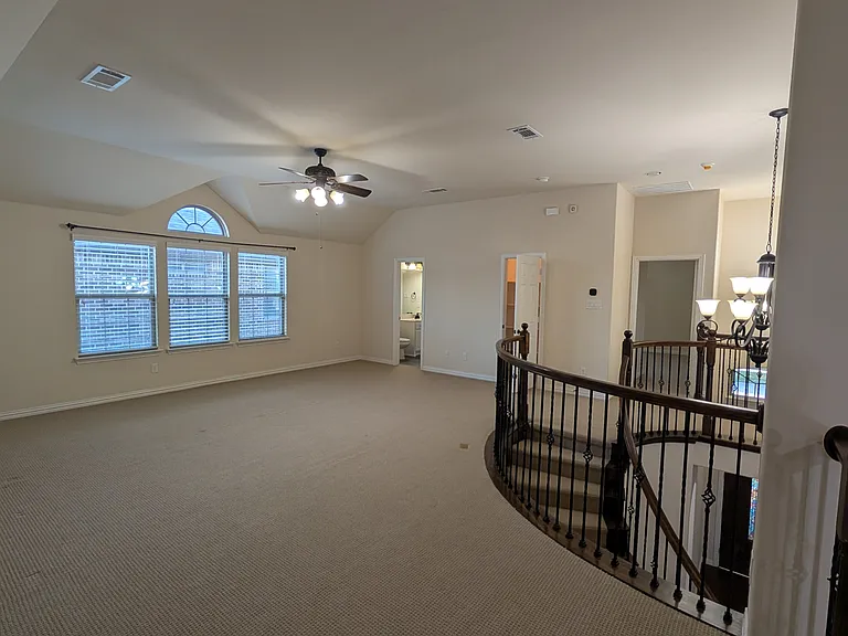 12461 Bridgeport Dr — Photo 37