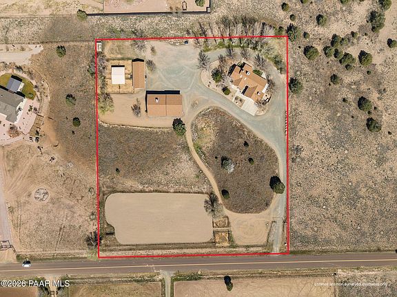 2nd image of 650 E Rimrock Rd