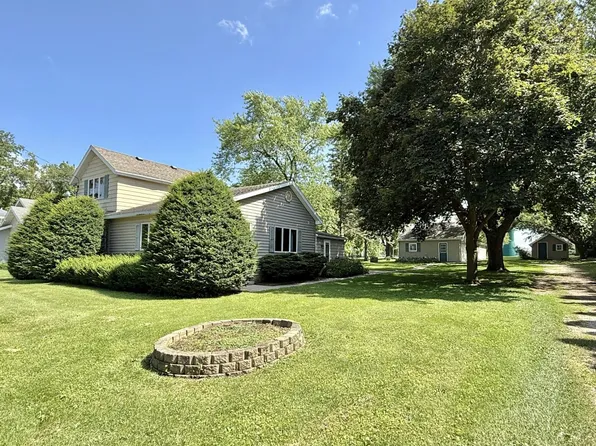 118 East School STREET, Sharon, WI 53585