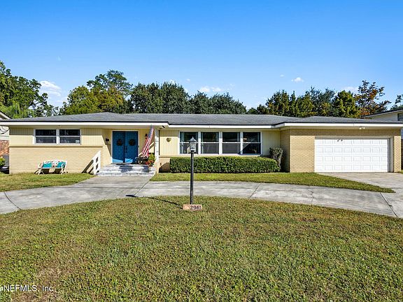 2nd image of 2941 CABALLERO Drive