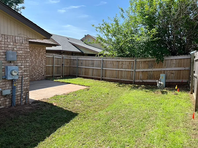1207 Sequoyah Cir — Photo 3